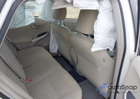 2015 Toyota Prius Three from USA, damaged, VIN JTDKN3DU8F0400244